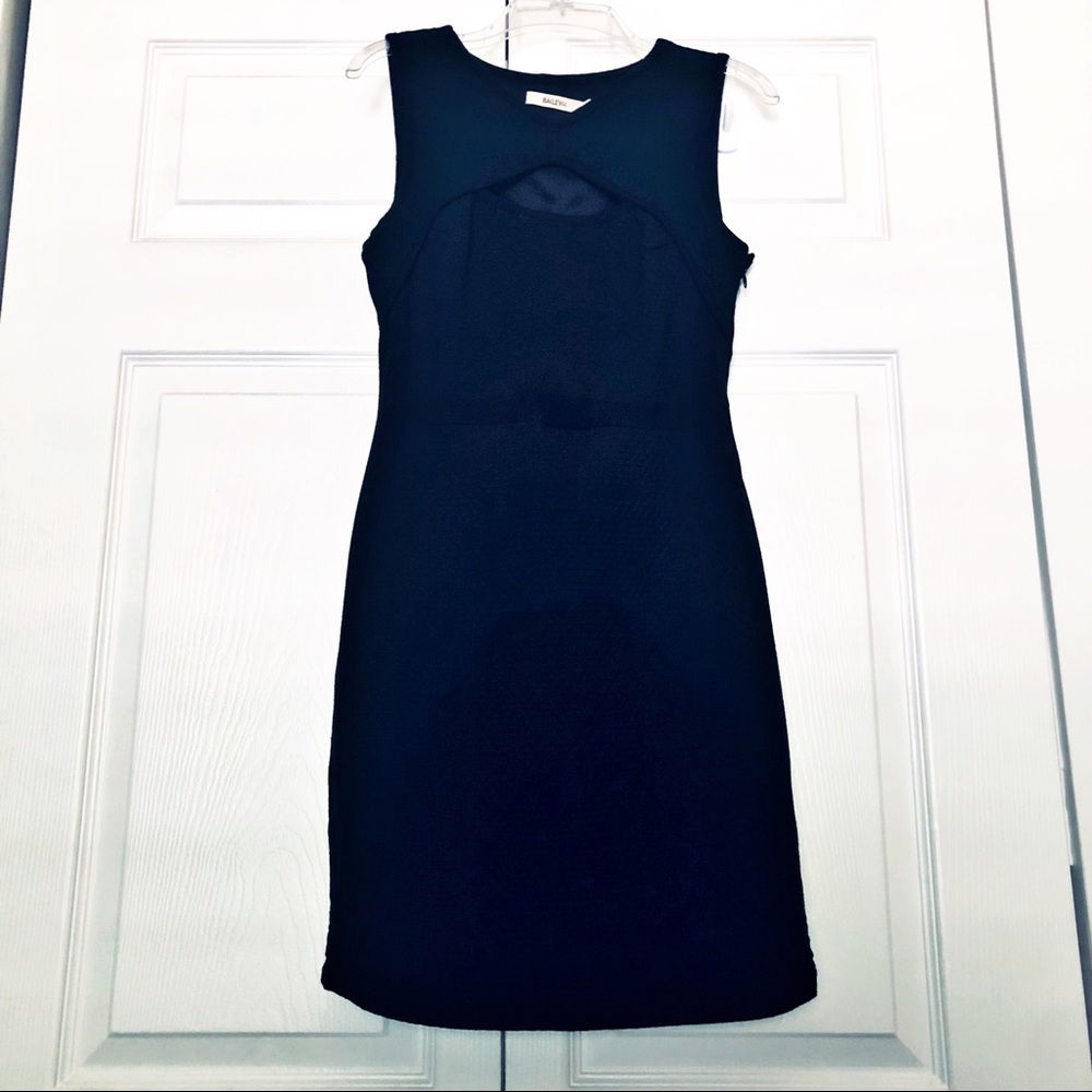 Bailey 44 Black SL Dress with Front Peephole